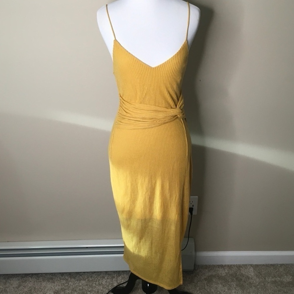 Express Mustard yellow Midi Dress Size Xs - Picture 3 of 9
